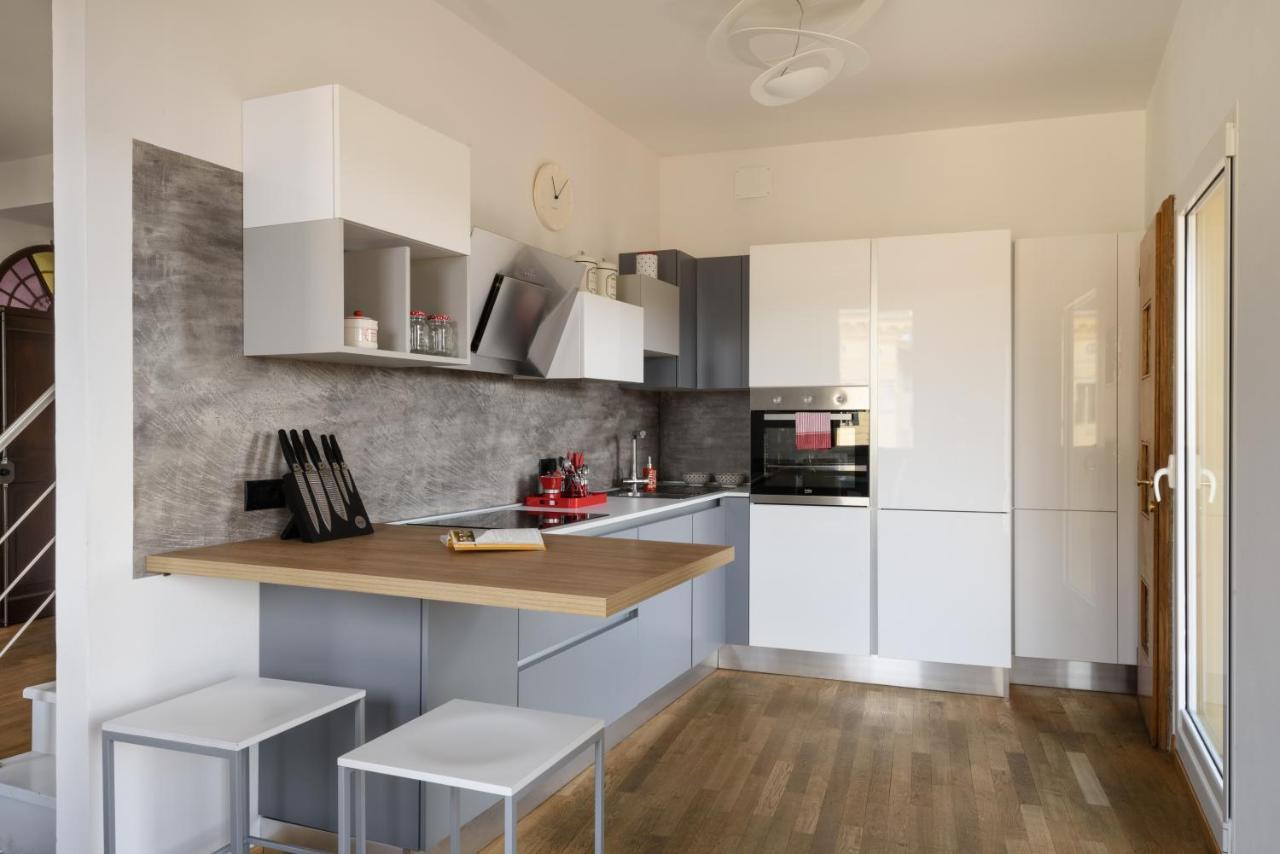 Appartamento Panoramico San Martino 12 เซียนา ภายนอก รูปภาพ