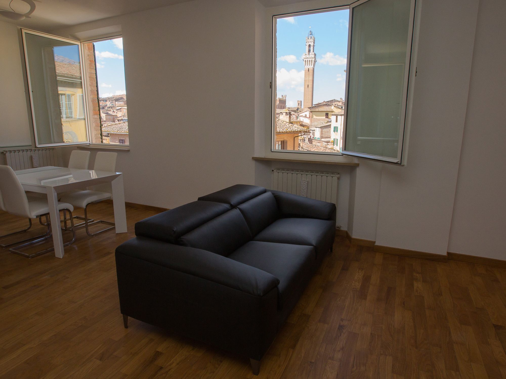 Appartamento Panoramico San Martino 12 เซียนา ภายนอก รูปภาพ